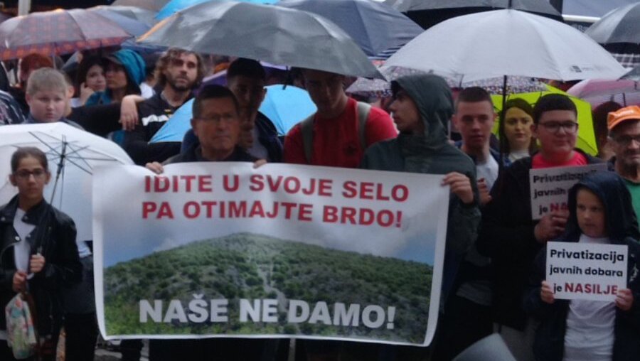 U Nišu sve više protesta i blokada saobraćaja: Građani se žale na životne probleme, od “otimanja brda” do oronule samoposluge 5