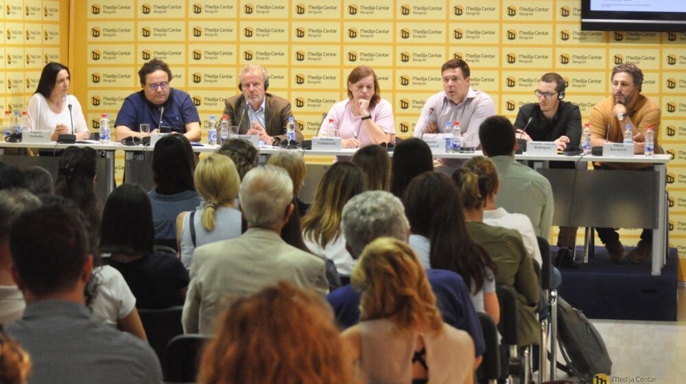 Prošle godine kroz Srbiju prošlo 124.000 migranata, svega 320 podnelo zahtev za azil 1