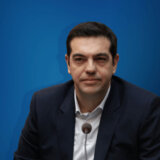 “Strastveni fudbalski navijač, koji ne voli da nosi kravate”: Ko je Aleksis Cipras, koji je podneo ostavku na mesto lidera grčke partije Siriza? 7