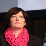 "Građani da ne posustaju pred nasilnicima": Veselinović i Stojković o napadu SNS aktivista na Milicu Kralj 8