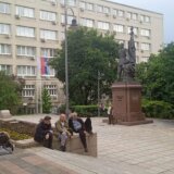 Skup desničara „Stop nasilju nad Srbima na KiM“ odlaže se za subotu kako bi bio istovremeno sa protestom „Srbija protiv nasilja“? 7