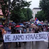 “Mi ne znamo da li postoji život posle smrti, ali znamo da postoji život posle politike i to ćemo uskoro pokazati Bošku Ničiću i njegovoj sviti”: Održan drugi protest u Zaječaru 8