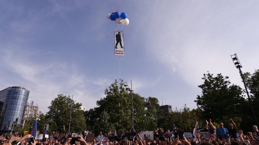 "U Beogradu ključa sve": Kako regionalni mediji pišu o protestu "Srbija protiv nasilja"? 1