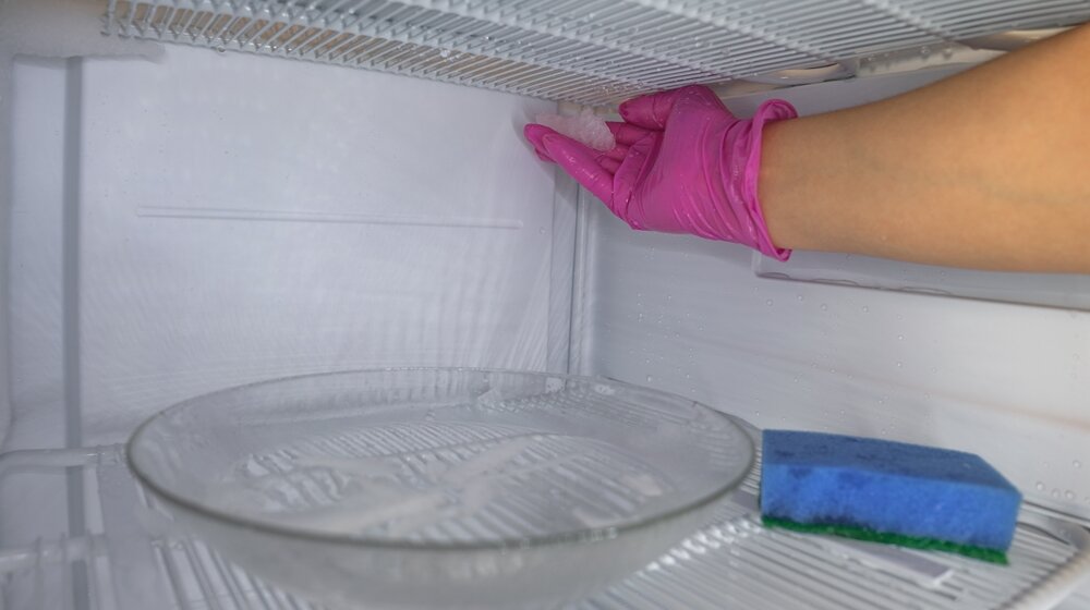 Da li ste već isprobali trik za otapanje zamrzivača za 10 minuta? 1