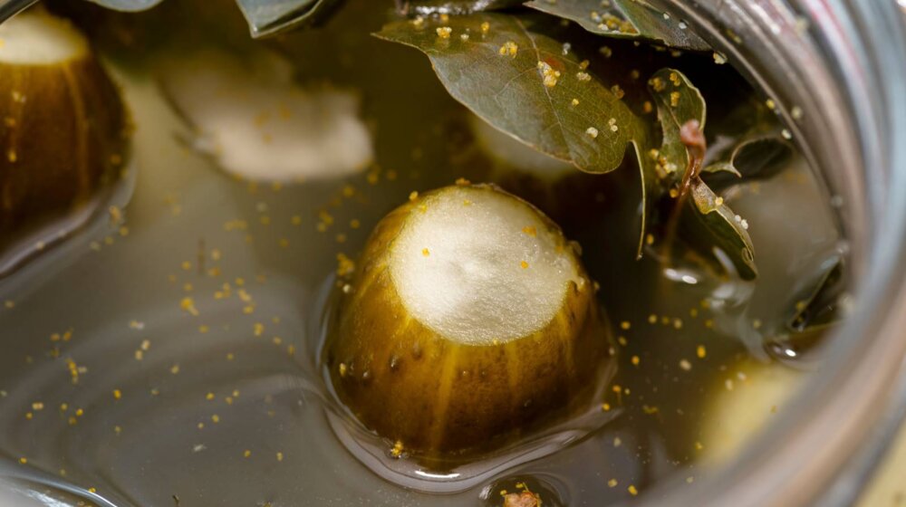 tečnost od kiselih krastavaca