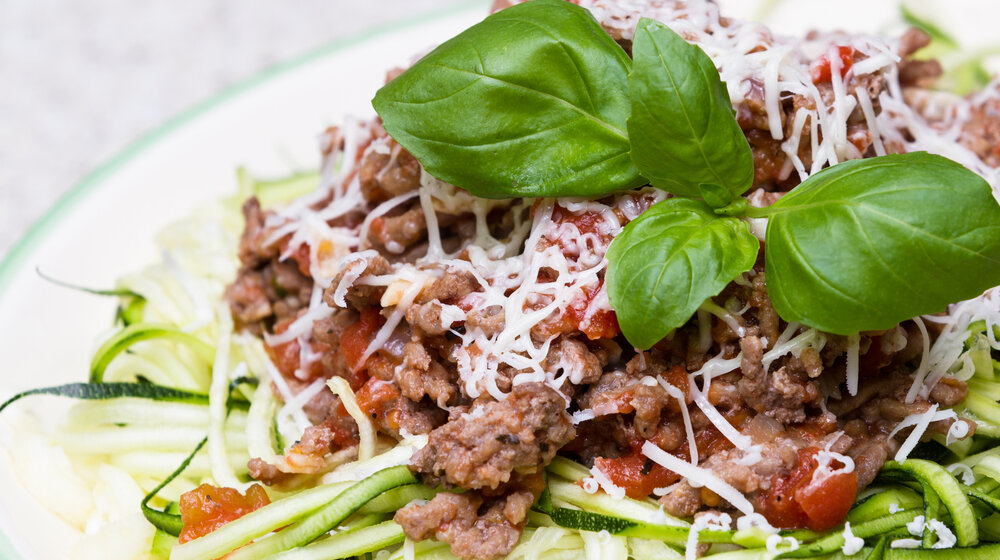 Rezanci od tikvica sa mlevenim mesom 1