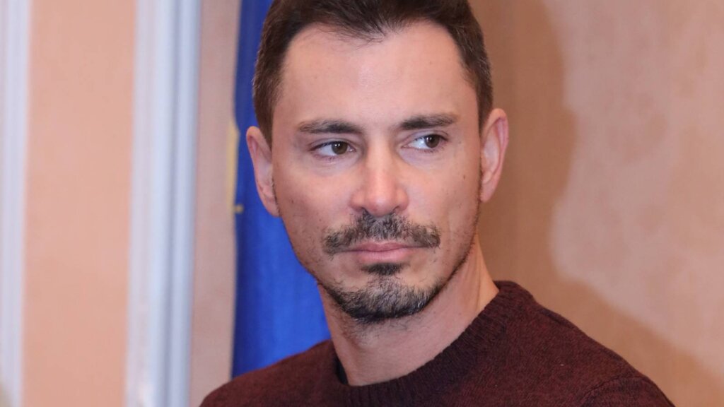 "Od velikog reditelja do klovna": Sagovornici Danasa o izjavi Olivera Stouna da je Kosovo gangsterska država 2 Stevan Filipović