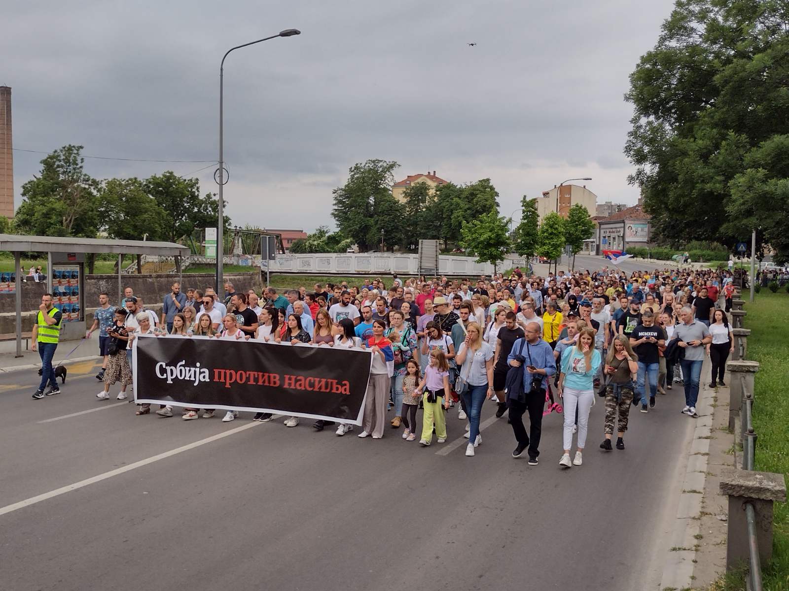 Protest "Srbija protiv nasilja" u preko 10 gradova obeležile šetnje, blokade puteva i zahtevi za ostavkama (FOTO, VIDEO) 59