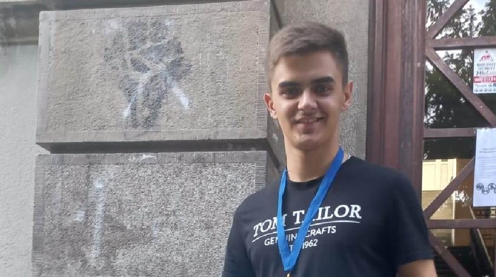 Gimnazijalac iz Zaječara Željko Čukić osvojio drugu nagradu na matematičkom takmičenju 1