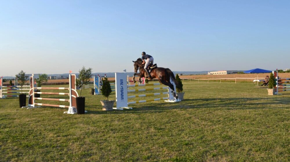 Preponsko jahanje na mitrovačkom Hipodromu nakon gotovo četiri decenije 1