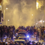 U Francuskoj manje nasilja: Makron sa gradonačelnicima, šteta od nereda milijardu evra 5
