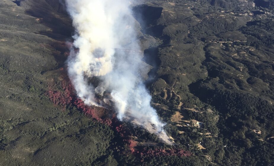 U Kaliforniji šest mrtvih u padu privatnog aviona 1