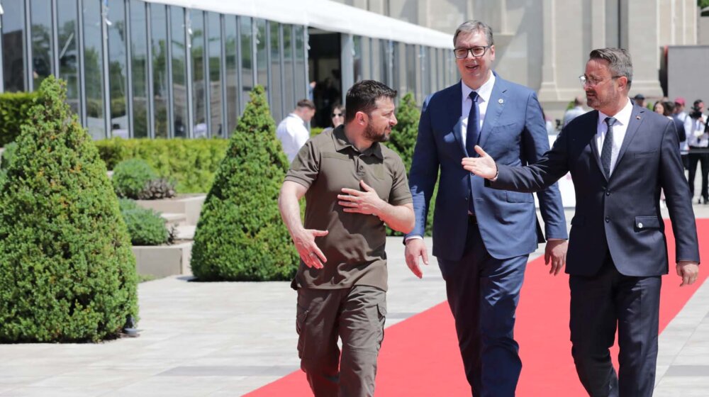Savetnik Zelenskog: Nije istina da je Vučić nudio oružje za nepriznavanje Kosova 1