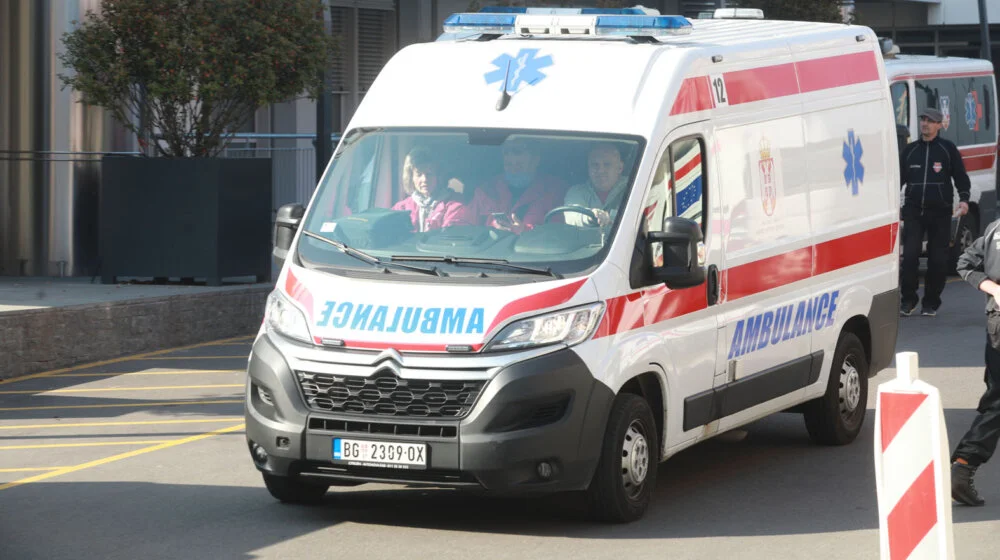 Hitna pomoć: U tri saobraćajne nezgode u Beogradu, četvoro lakše povređenih 1