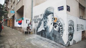 "Zašto Poverenik nije obrazložio zbog čega je deljenje slike ratnog zločinca govor mržnje?": Antonijević preporučio Šapiću da ne zove Ratka Mladića herojem 15 "Zašto Poverenik nije obrazložio zbog čega je deljenje slike ratnog zločinca govor mržnje?": Antonijević preporučio Šapiću da ne zove Ratka Mladića herojem 11