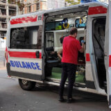 Studentkinja (22) pala sa visine od četiri metra u zgradi Fakulteta tehničkih nauka u Novom Sadu 10