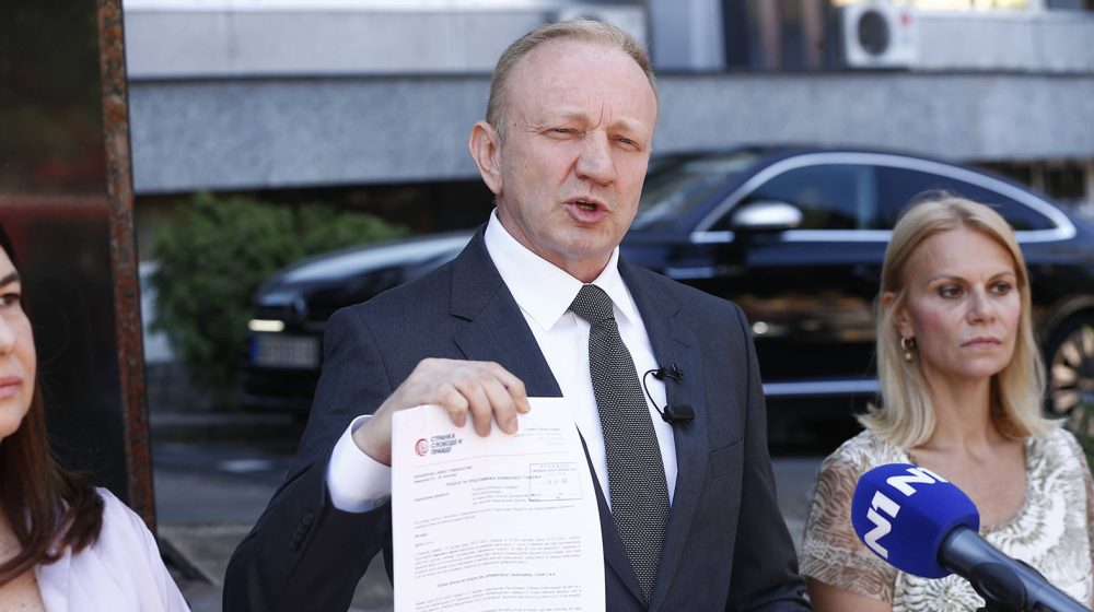 Lider SSP-a objavio spisak preduzeća i javnih dobara koji je prodat u vreme SNS-a 8