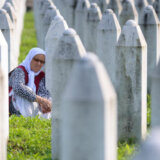 "Genocid u Srebrenici jedan od najmračnijih trenutaka moderne istorije": Borelj i Varheji u zajedničkom saopštenju 11
