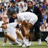 Đoković igra polufinale protiv Sinera, ali navijači već gledaju ka bitnijem meču: Zašto je Alkaraz pogodniji protivnik za finale? 12