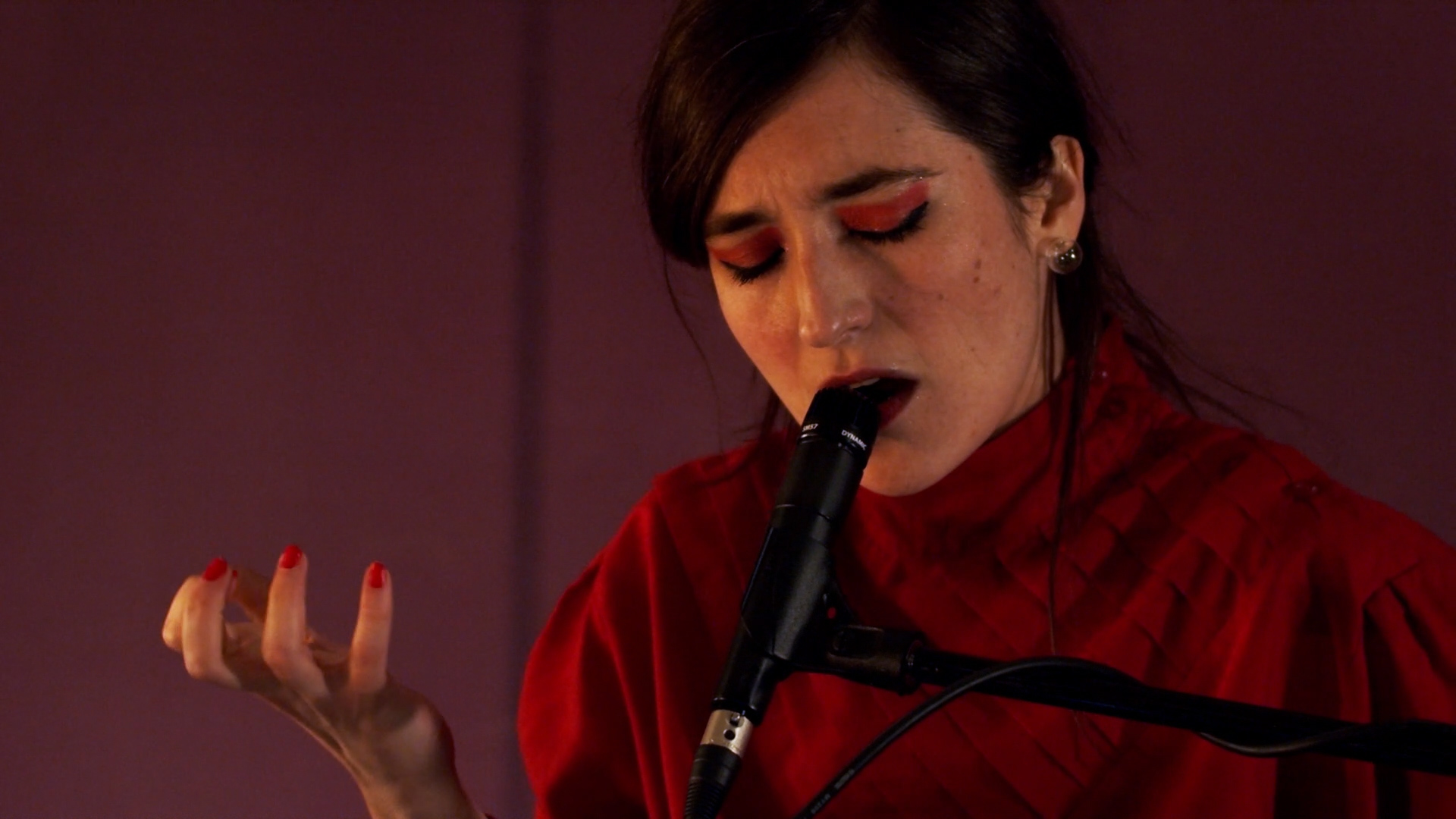 Zvuk iz procepa popa i nojza: Žena iza mašine - Marija Balubdžić Umbra 5