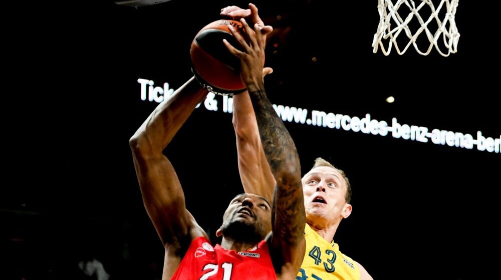 Džoel Bolomboj novi igrač Crvene zvezde 1