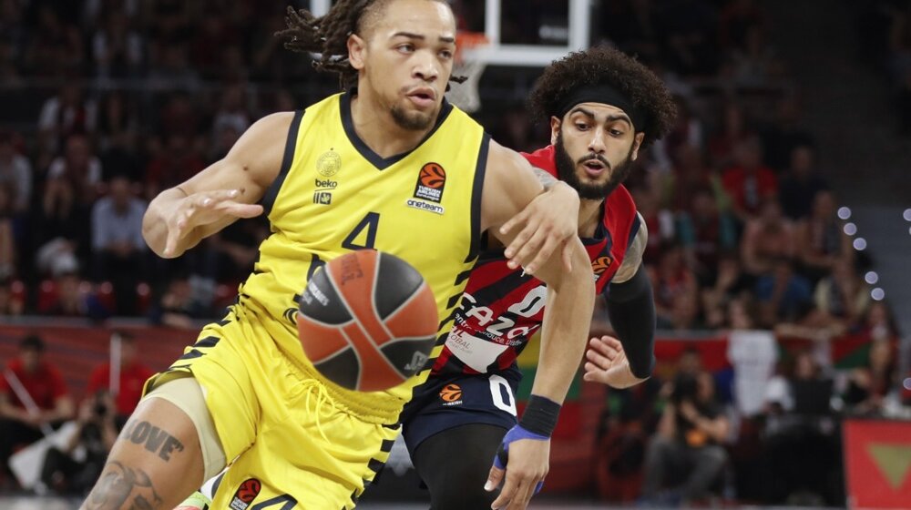 Karsen Edvards pojačao minhenski Bajern 1