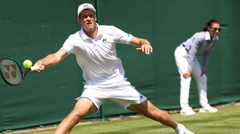 Đoković bi u osmini finala igrao protiv Poljaka Hurkača 1