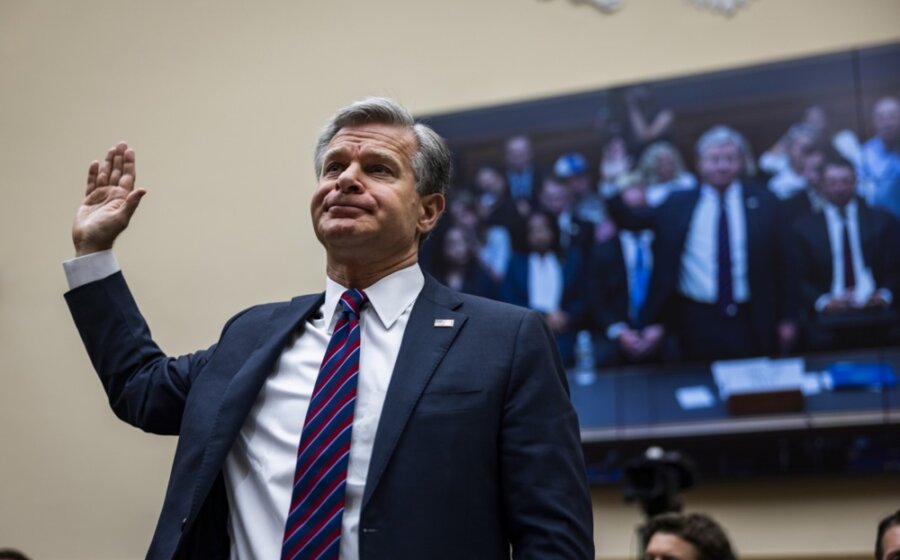 "Progonite Trampa, rad agencije orvelovski": Direktor FBI na saslušanju u Kongresu na udaru kritika 1