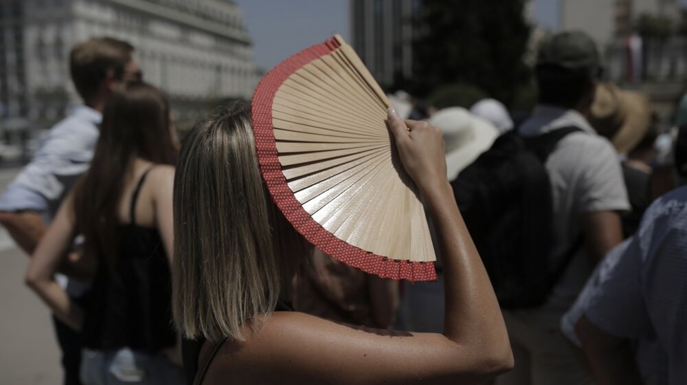 Na Siciliji i Sardiniji prognozirano 49 stepeni Celzijusa, ekstremno visoke temperature u Grčkoj, Francuskoj, Španiji: Crveni meteo alarm duž južne Evrope: 1