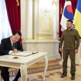 Južna Koreja će povećati pomoć Ukrajini: Zelenski razgovarao sa kolegom iz Seula 11