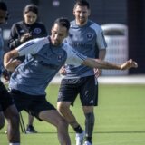 Inicijacija u Majamiju: Mesi i Buskets prošli kroz obredni "tunel" 3