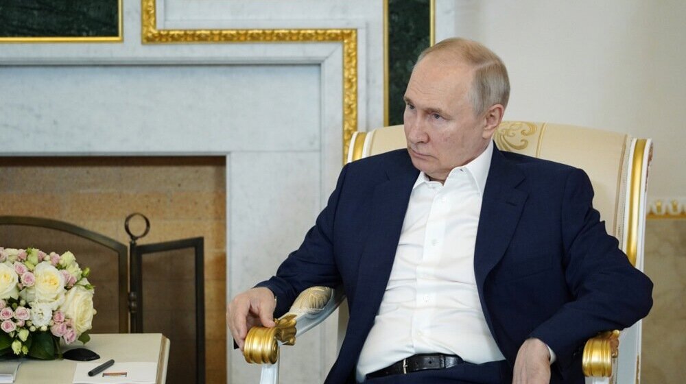 Putin naredio da se njegova superjahta premesti pre invazije na Ukrajinu? 1