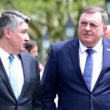 Zašto su Dodik i Milanović ručali baš u "beach baru" na ostrvu Zečevo kod Hvara? 4