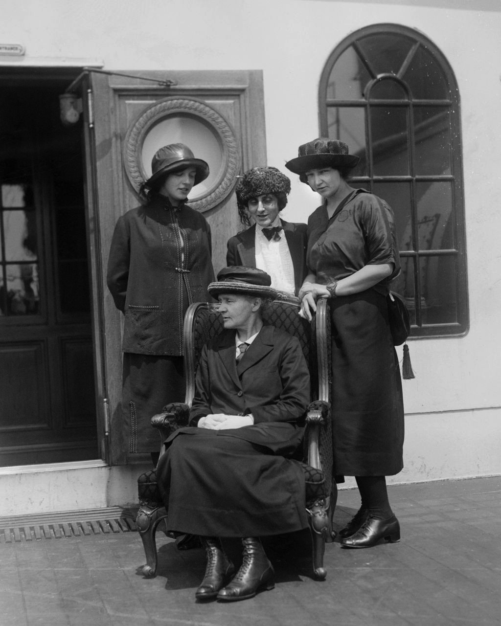 Nauka, nuklearna energija i životni vek: Kako je radioaktivnost produžila budućnost čovečanstva 1 marija kiri u kolicima