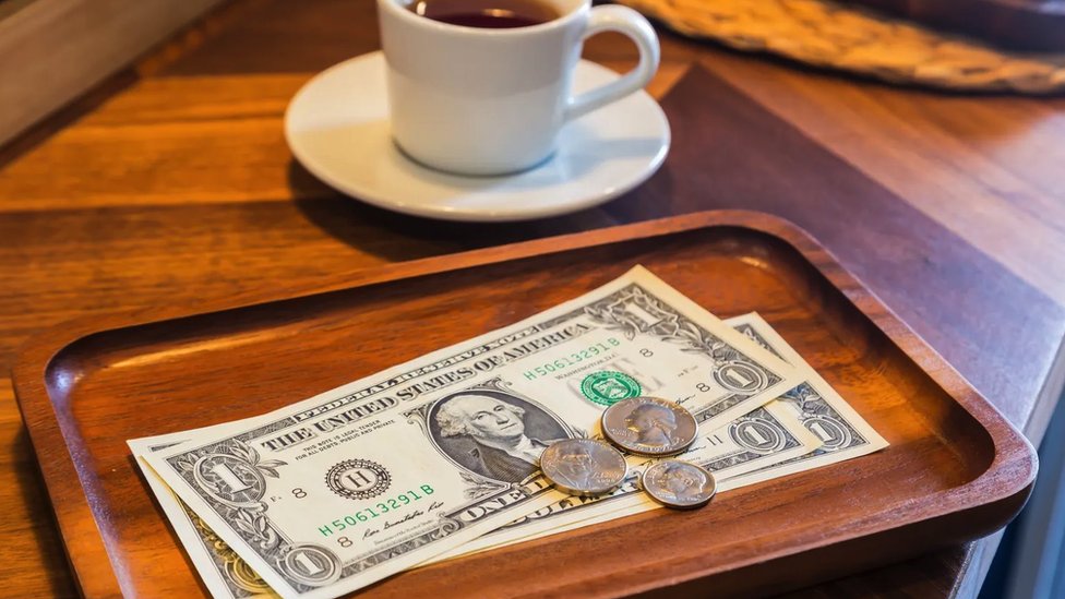 Ekonomija: Razlike u davanju bakšiša širom sveta 5 Davanje napojnice se očekuje širom SAD-a, a stopa trenutno iznosi oko 20-25 procenata od ukupnog iznosa računa