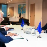 Srbija i Kosovo: Mere Evropske unije protiv Kosovova stupile na snagu 7