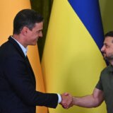 Rusija i Ukrajina: Španski premijer u Kijevu, ukrajinske snage drže mostobran kod Hersona - tvrde britanski obaveštajci 14