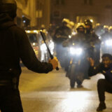 Protest u Francsukoj: Peta noć nereda, sukobi policije i demonstranata u Marseju, više od 700 uhapšenih, 6