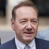 Kevin Spejsi i seksualno zlostavljanje: Glumac zgrabio muškarca poput kobre, čulo se na sudu 6