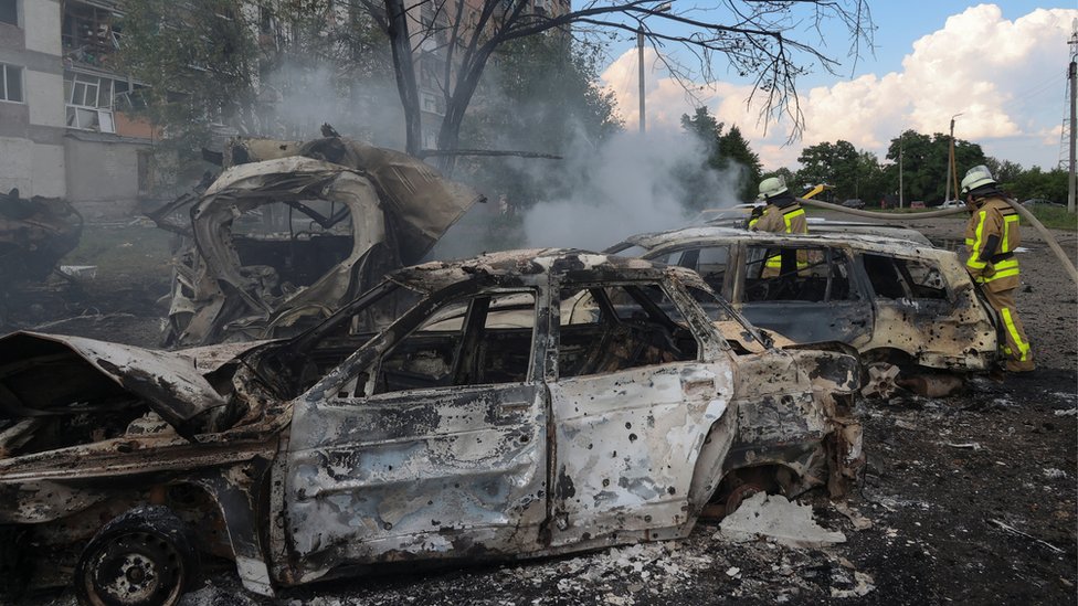 Rusija i Ukrajina: Novi ukrajinski napad na pogranični grad Valujki, više od 40 ranjenih u ruskom granatiranju Harkova 1 Harkov