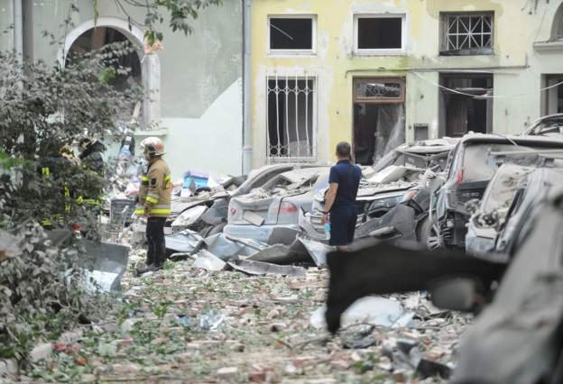 Rusija i Ukrajina: Kako ukrajinski vojnici vide odbrambene ruske linije na frontu, Amerika planira da pošalje Kijevu kasetne bombe 4 Lavov, napad na Lavov