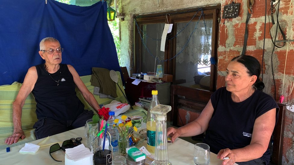 Svetski dan stanovništva: „Koja muka vas je navela ovde", BBC u seoskim pustinjama na jugu Srbije 8 Branislav i Gordana Đorđević