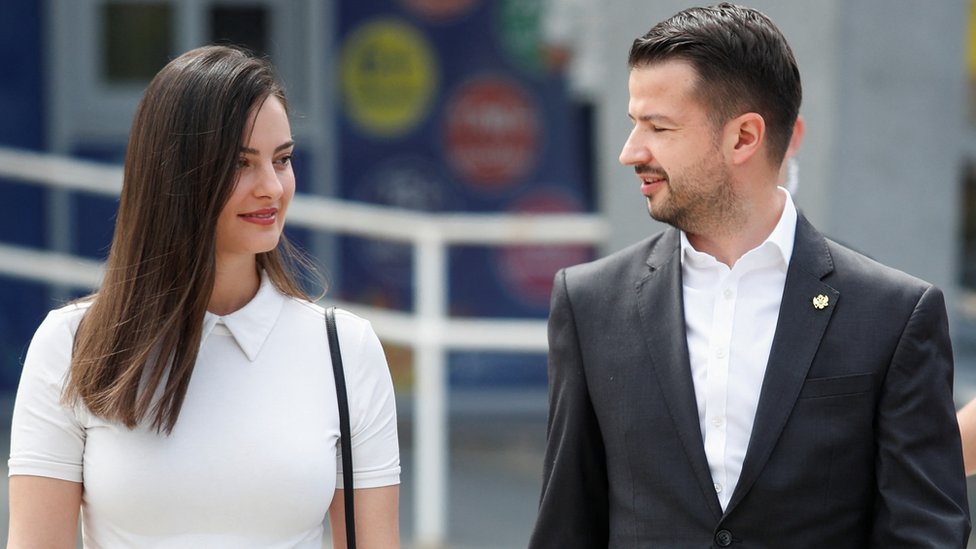 Srbija i Crna Gora: Prva poseta Jakova predsednika Crne Gore Jakova Milatovića Beogradu, šta sve žulja cipele 4 Jakov Milatović