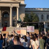 „Srbija protiv nasilja": Opozicija u Beogradu izražava podršku „časnim policajcima" 5