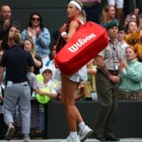 Vimbldon 2023: Publika izviždala belorusku teniserku Azarenku posle poraza od Ukrajinke Svitoline 10