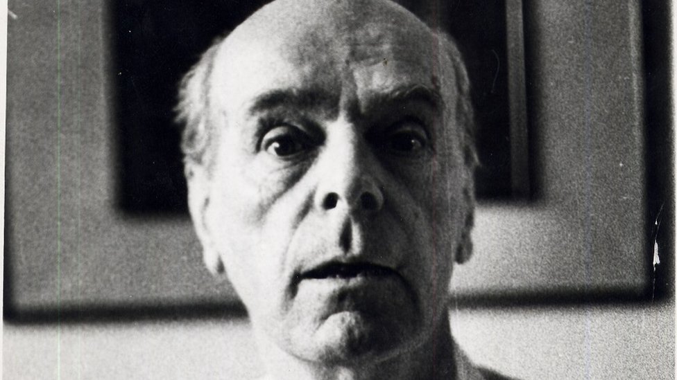 Meša Selimović: Sedam manje poznatih detalja iz biografije slavnog pisca 1 Čuveni pisac Meša Selimović smatrao je sebe srpskim piscem, muhamedanske veropispovesti.