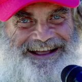 Australijanac i njegov pas dva meseca preživeli u Tihom okeanu jedući sirovu ribu: „Srećan sam što sam živ" 10