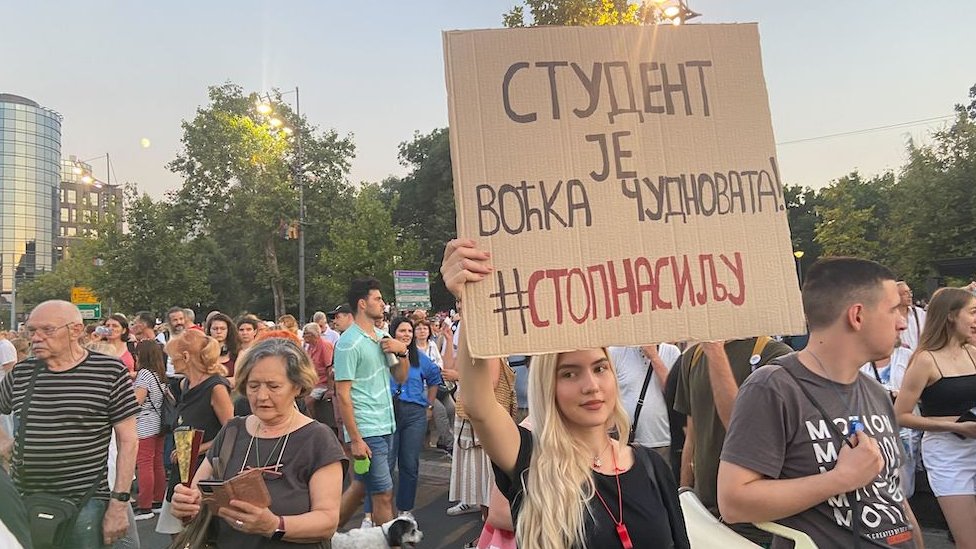 'Srbija protiv nasilja': Trineasti protest u Beogradu završen ispred Republičkog javnog tužilaštva 6 protest