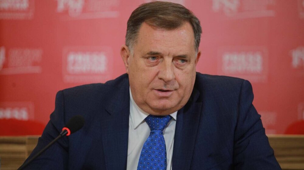Obraćanje Dodika povodom optužnice: Tužioca optužio za nacionalizam, poredio se s Mladićem 1