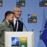 "Front je veliki, a zasićenje artiljerijskim oružjem i tenkovima veoma malo": Sagovornici Danasa o izjavi Stoltenberga da NATO treba da bude spreman na loše vesti iz Ukrajine 10